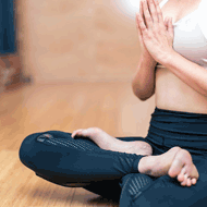 ヨガの資格の取り方と求人の探し方を確認しよう